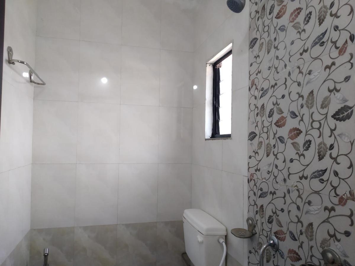 Hotel Vrundavan Púna Kültér fotó