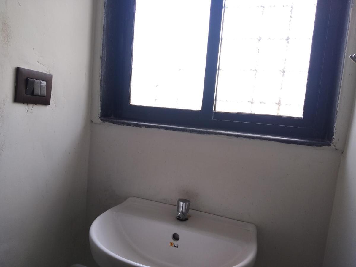 Hotel Vrundavan Púna Kültér fotó